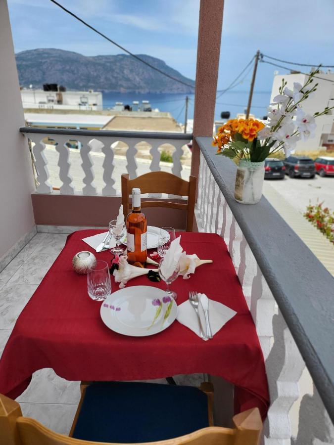 Roumeliotis House Leilighet Kárpathos Eksteriør bilde