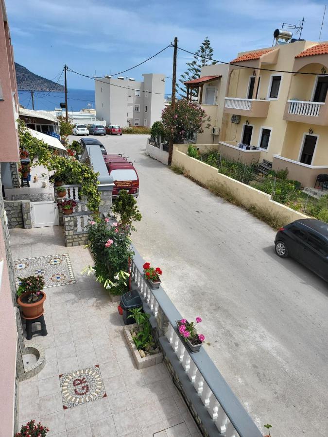 Roumeliotis House Leilighet Kárpathos Eksteriør bilde